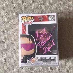 ❌SOLD❌Funko Bret “Hit Man” Heart Signed Pop